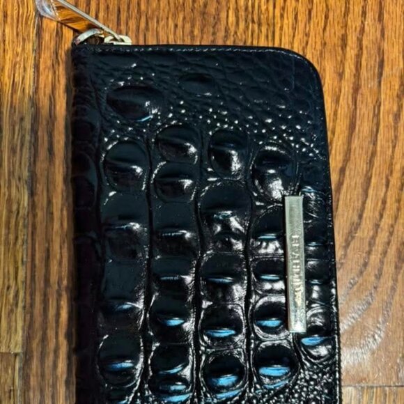 Genuine Leather Brahmin Suri Black Melbourne Zip Wallet - Picture 1 of 3